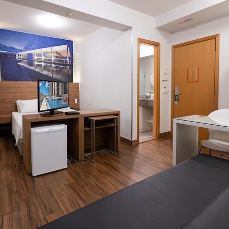 S4 Hotel Aguas Claras Taguatinga Luaran gambar